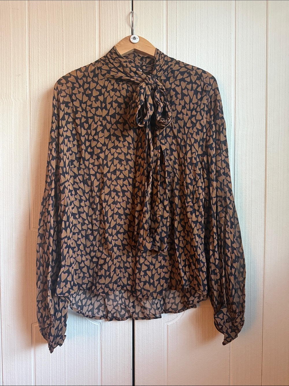 Anthropology Maeve Sheer Tie-Neck Blouse Size Medium